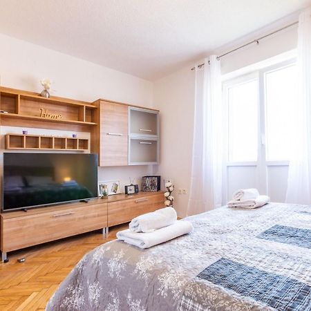 Bobo Central 2Br Apartment Zadar Extérieur photo
